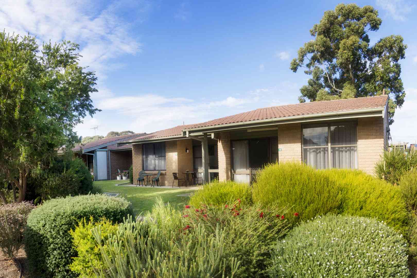 1 and 2 Bedroom units available at Resthaven Bellevue Heights Retirement living! 