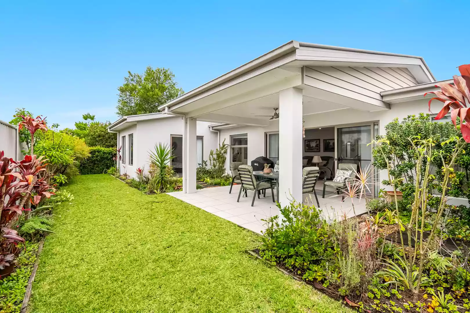 Luxury over 55's resort style living-Palm Lake Resort Ballina