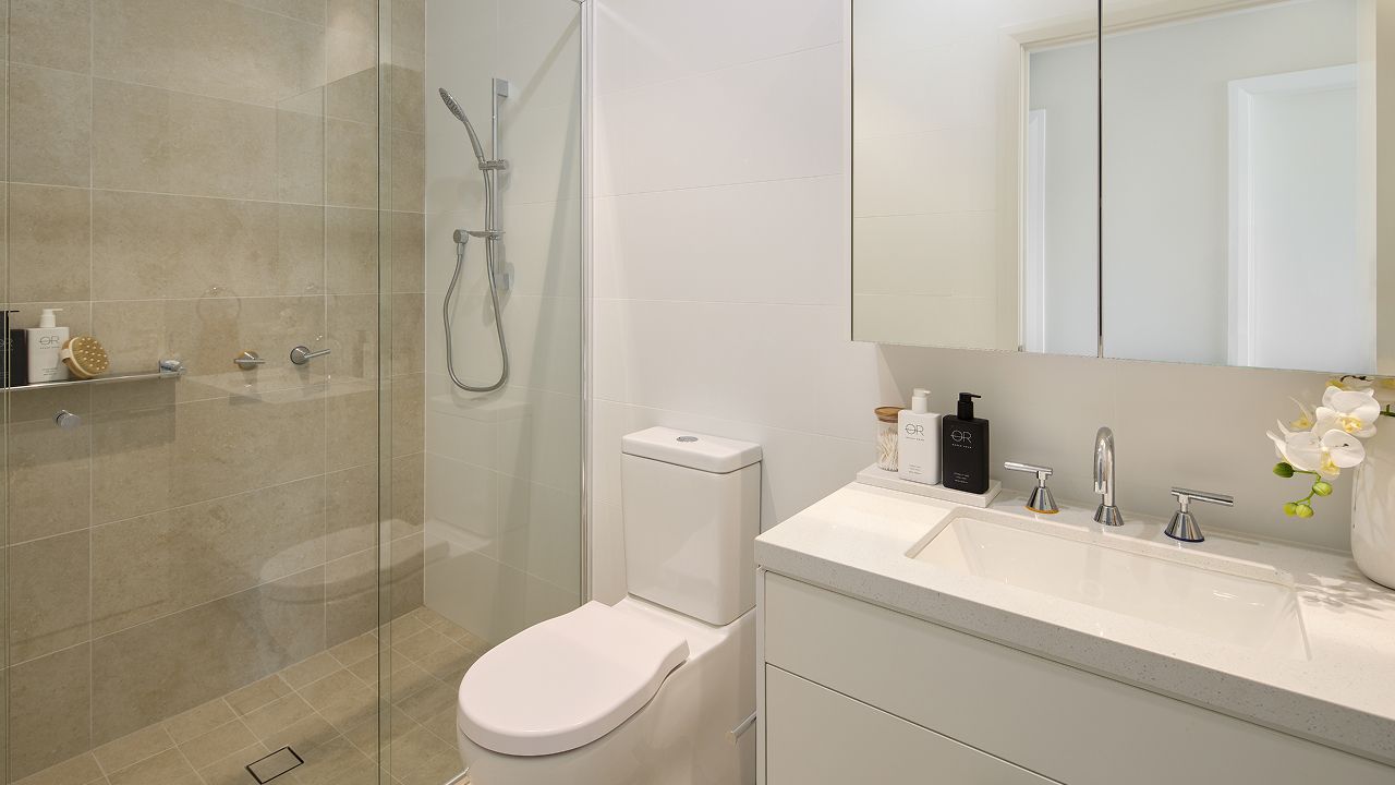 32 Crabapple Drive, Oran Park, NSW 2570