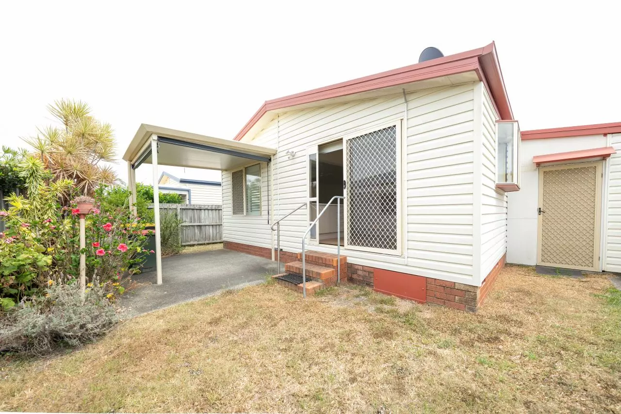 Lovely 2 Bedroom Home