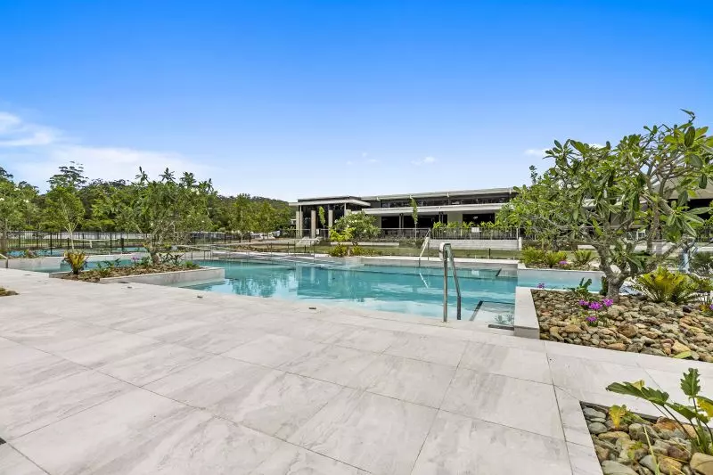 Exquisite Lakeside Property