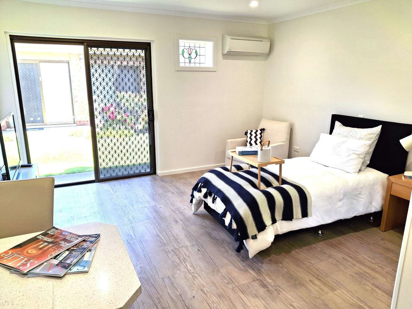 Deluxe Serviced Apartment