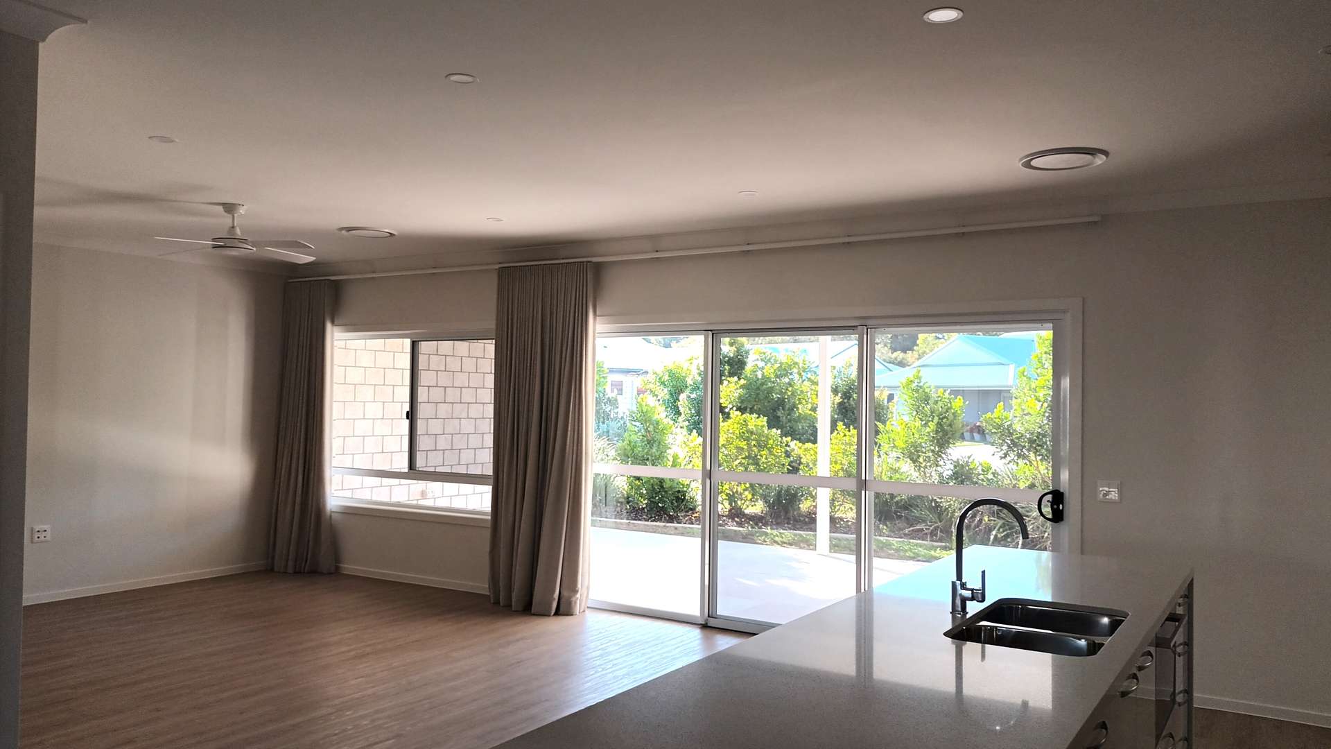 Combining style and simplicity, the Rockpool prioritises space and flow.