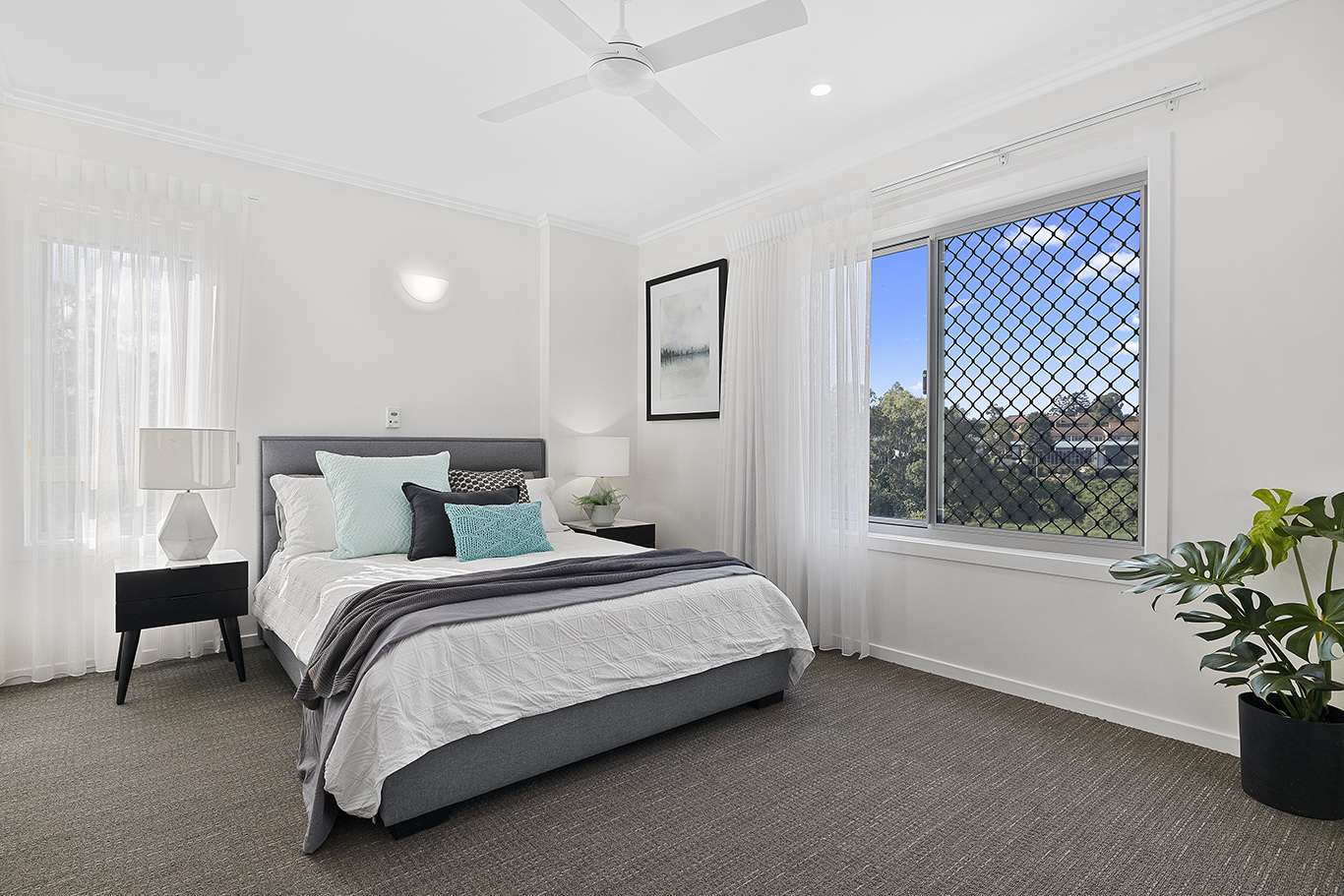 Luxury 3 Bedroom Self-contained Apartment