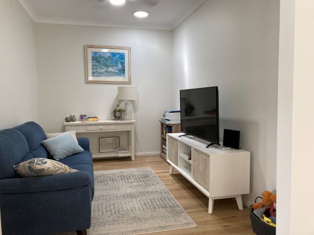 Charm and Elegance in the Honeysuckle Home