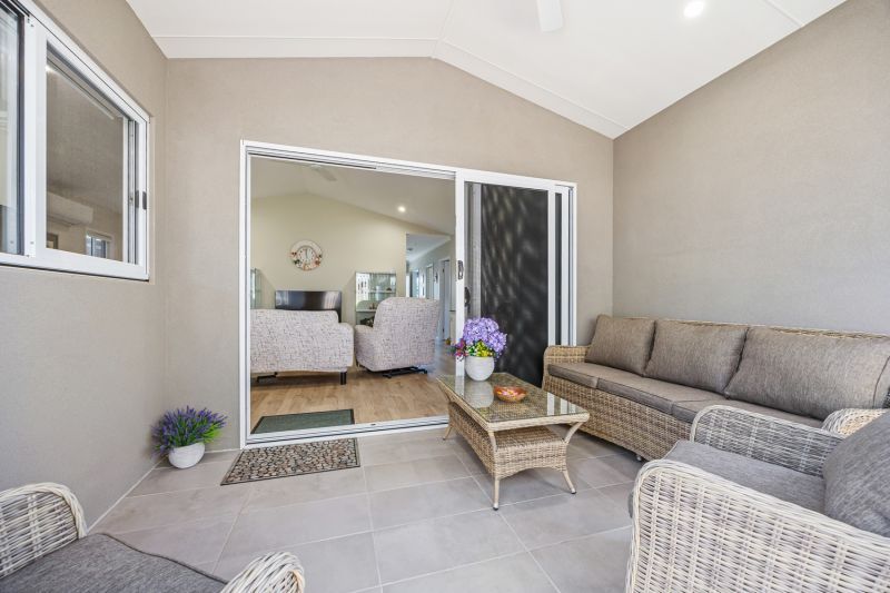 Simplicity, Comfort & Modern Alfresco Living