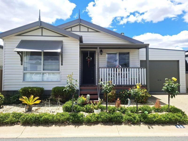 Set in a Picturesque Community!