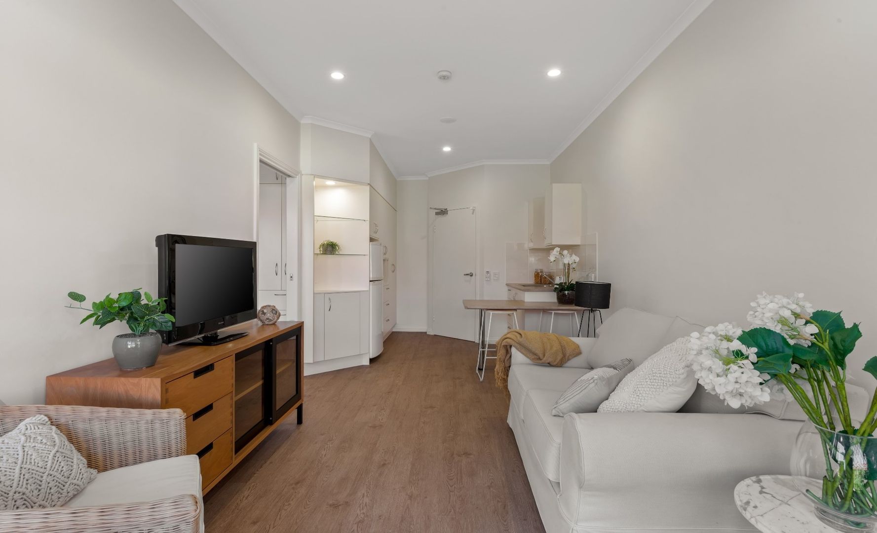 114/3-9 Salford Street, Victoria Point (Serviced Apartment)