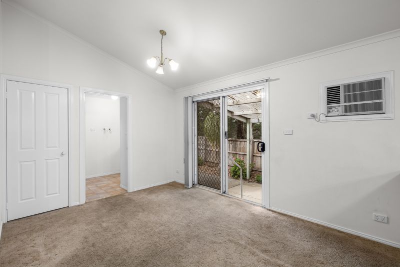 Close to Parkland – Perfect Opportunity!