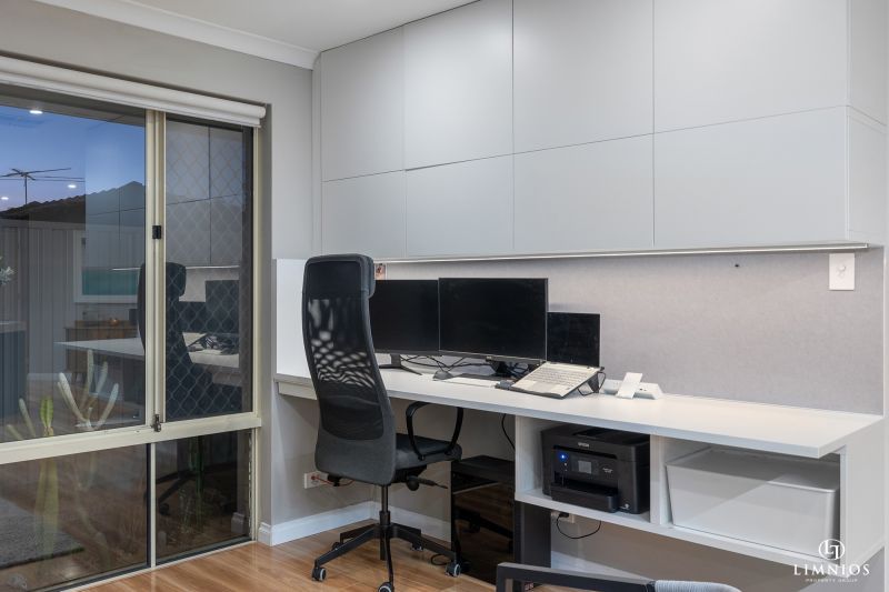 Standalone street front villa