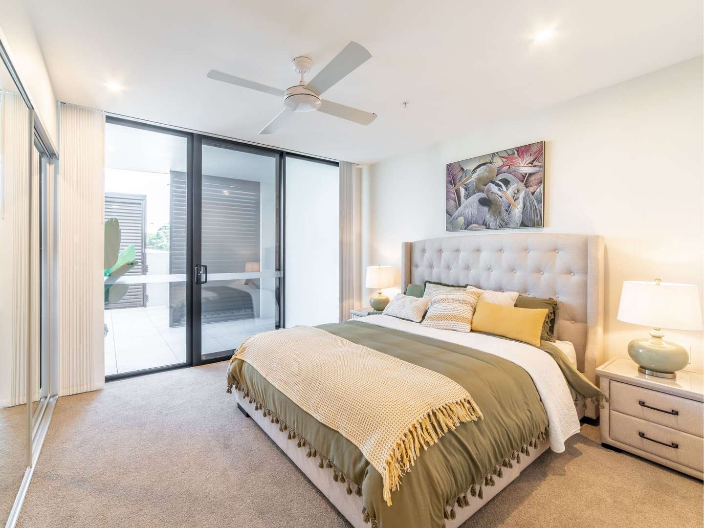 Apartment 410 - 2 Bed + 2 Bath + Study Nook