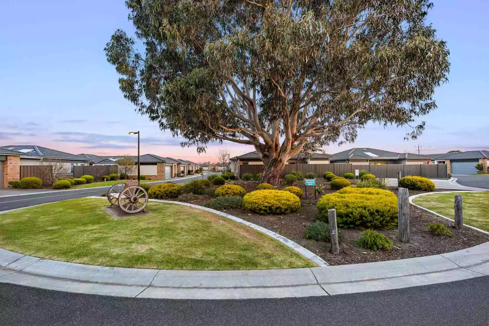 Luxury & Spacious 2 Bedroom Villas!