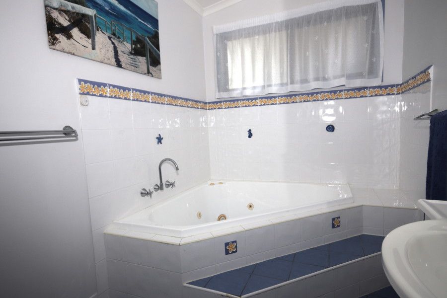 Tasman Holiday Park - North Star - Over 50's Residential Park