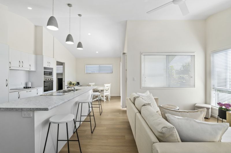 Bright, Tranquil Home with Private Alfresco