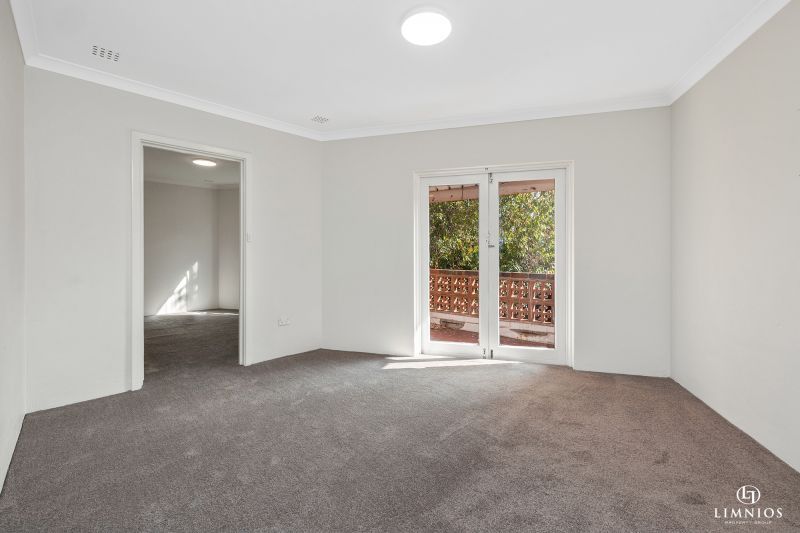 Scenic Hilltop Apartment