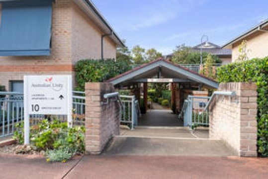 Quality retirement living brimming with natural light and handily positioned to all our Constitution Hill amenities