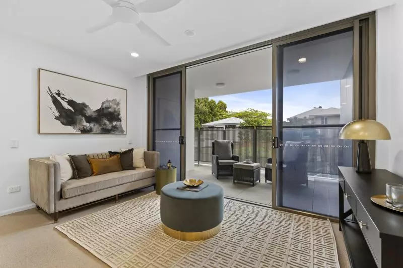 Elegant apartment with views to the tree tops