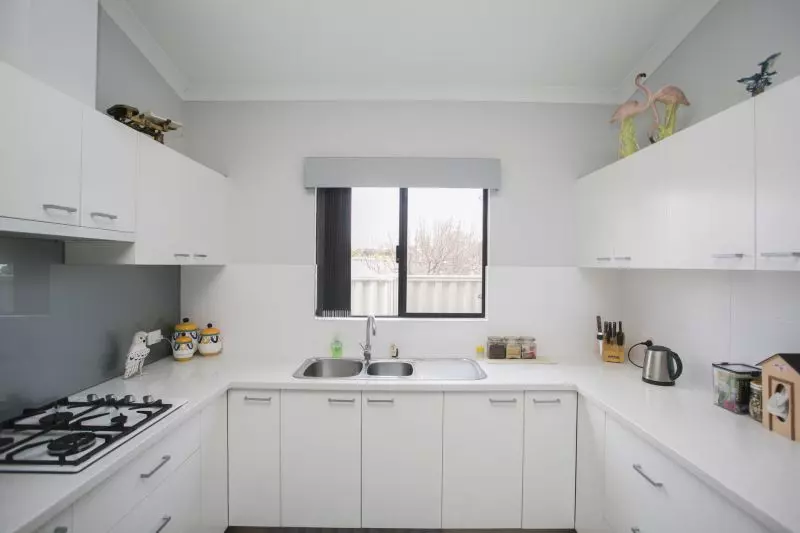 2 bedroom 2 Bathroom Plus Study