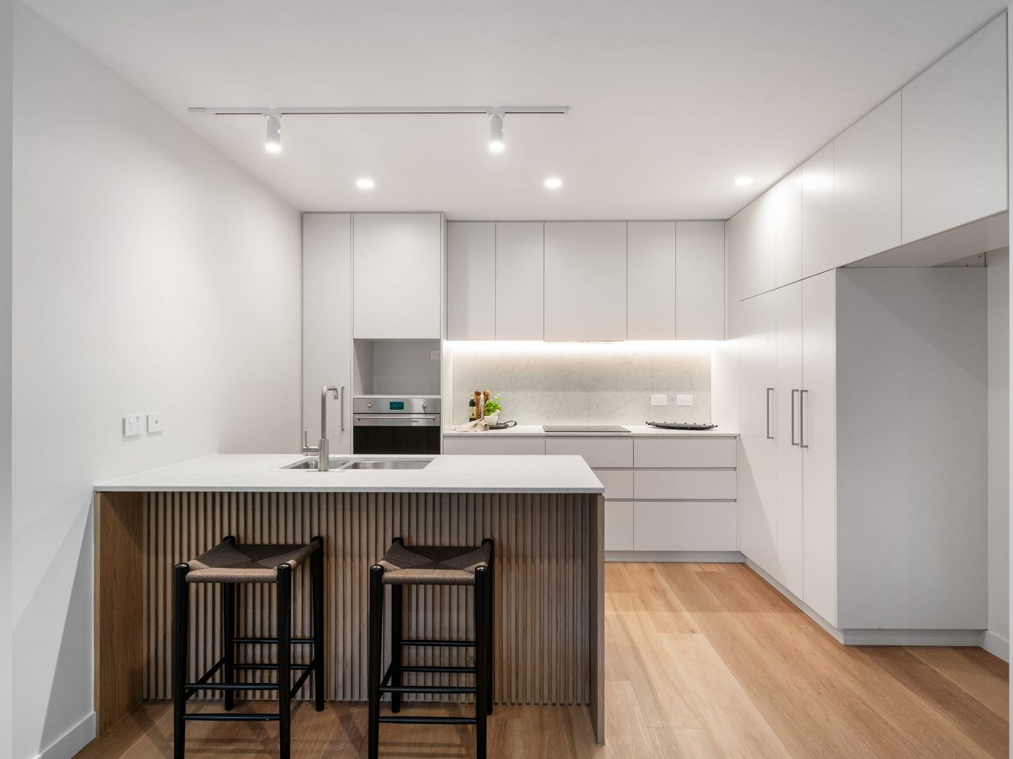 Garden Views and Easy Living Close to Village Amenities