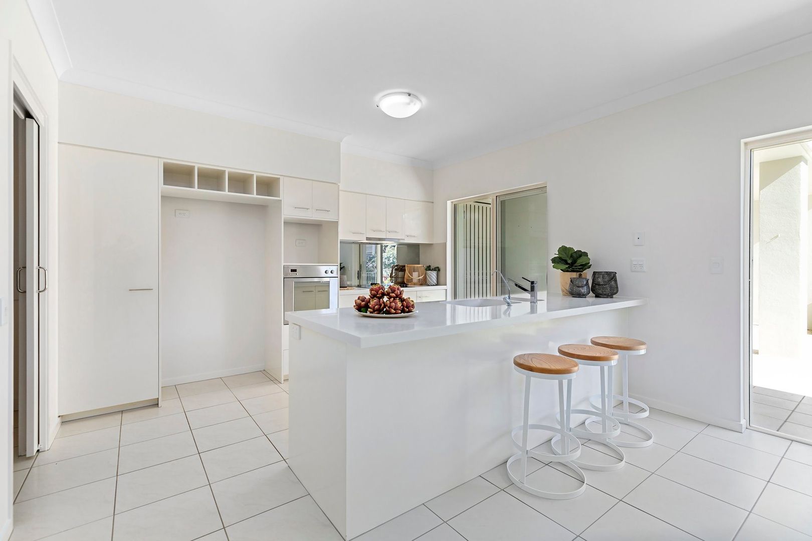 Spacious living, exceptional entertaining and an expansive lawn!