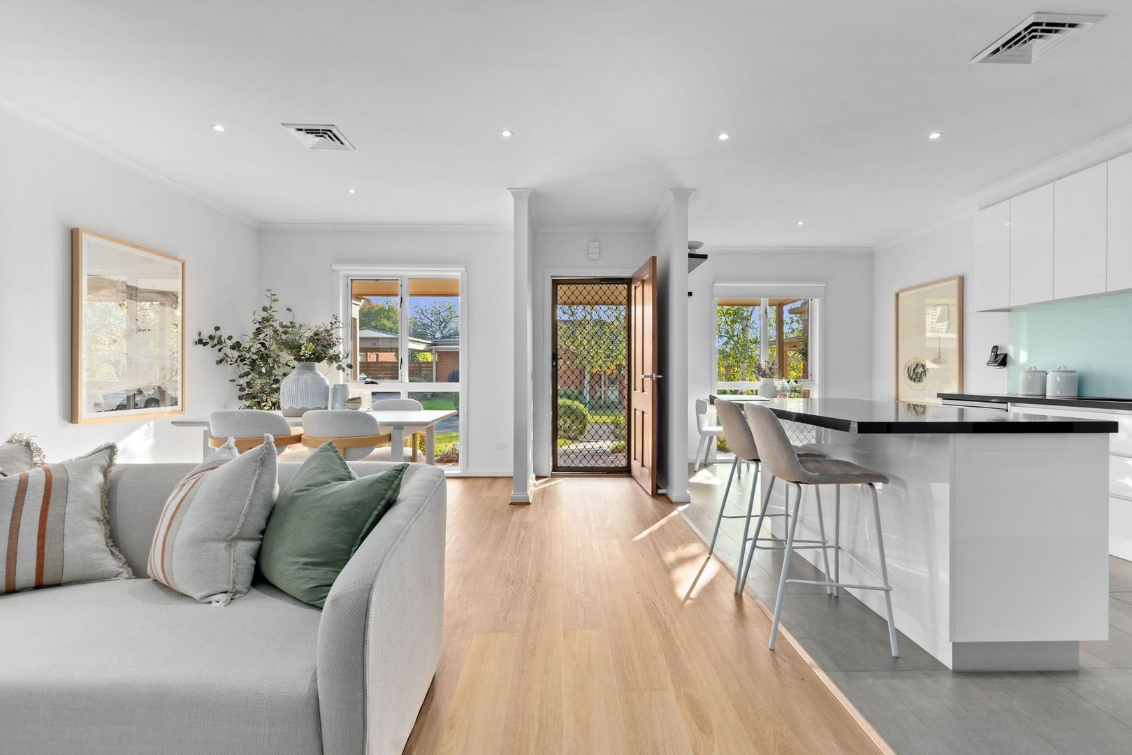 Stylishly updated two-bedroom plus study villa with delightful garden