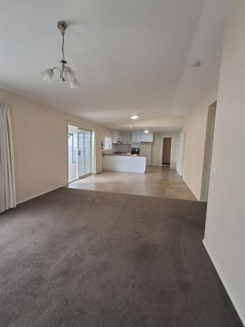 Spacious and ready to move in.