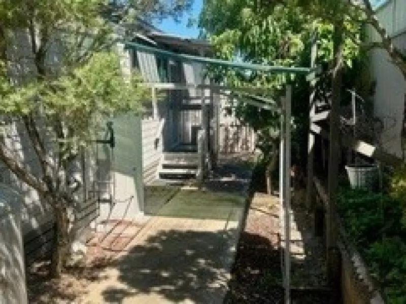 A Cozy Home in a Quiet Gated Community