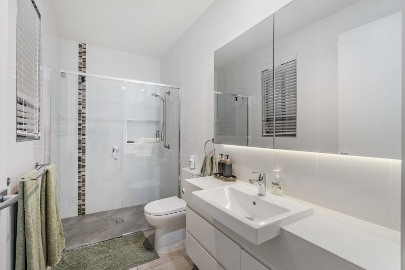 Site 002 - Established Silver Mist I