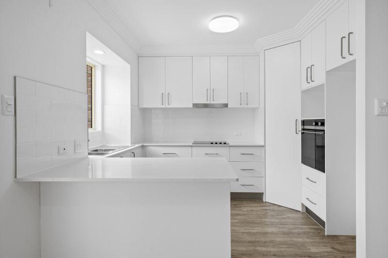 Generous 1-Bed Villa in the Heart of the Village