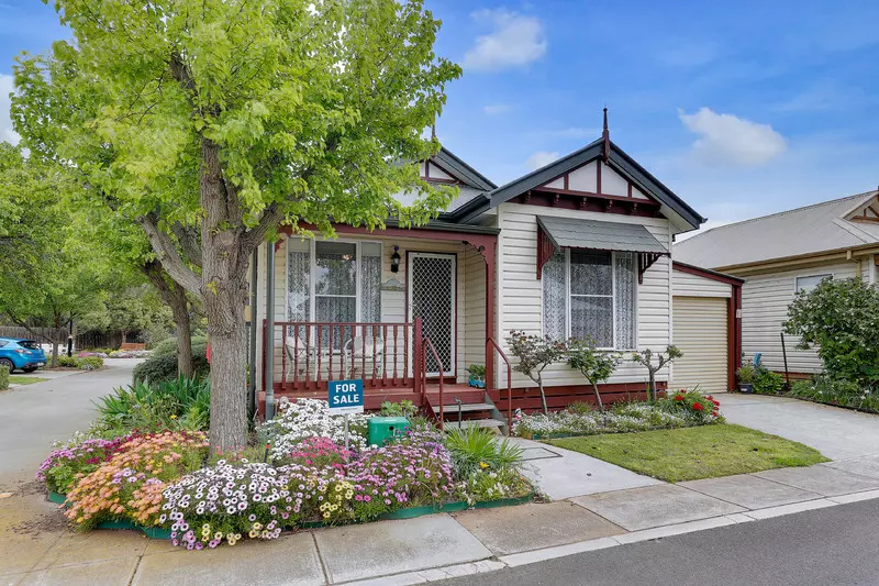 1 bedroom home in pet friendly community