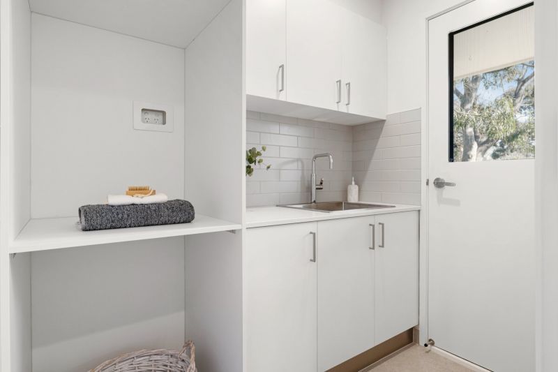 Enjoy Comfortable Living in a Welcoming Retirement Community