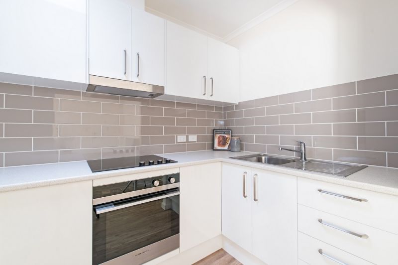 Live in this lovely unit while accessing the level of support you need when you need it!