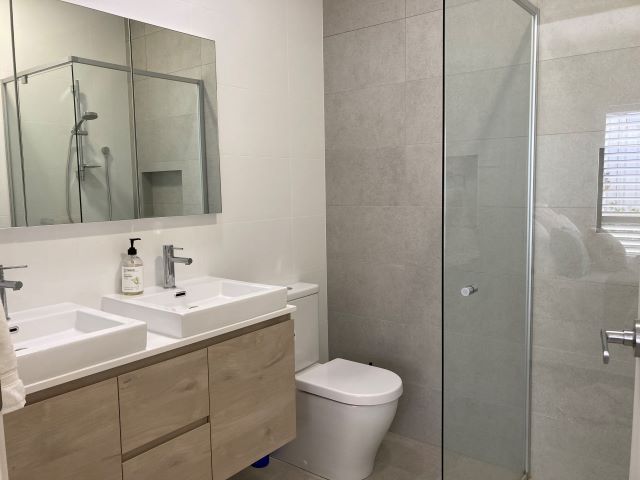 Charm and Elegance in the Honeysuckle Home