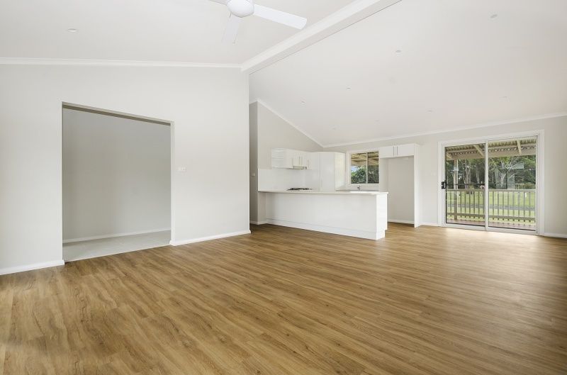 Tasteful Modern Elegance