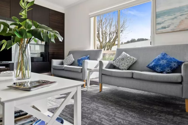 One-bedroom with private courtyard + bushland outlook