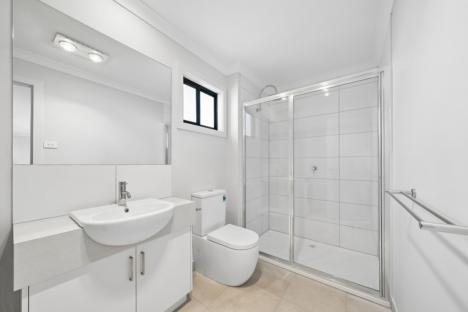 Over-55s Living with Carport, Covered Balcony & Full Kitchen 