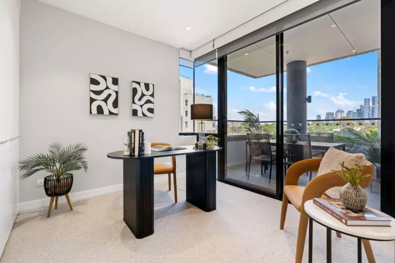 Enjoy Effortless Retirement Living in a Modern 3-Bed Carlton Apartment