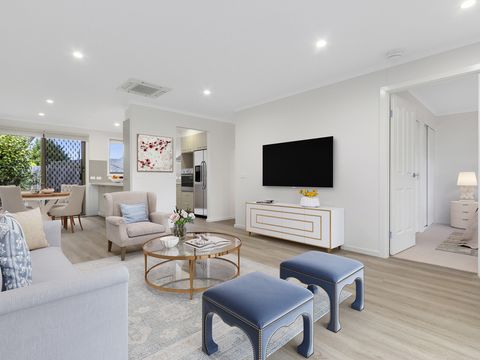 A Fresh Start - Updated Unit, Garden Outlook
