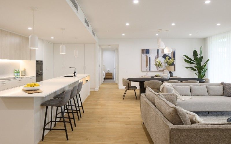 The Peacock - Golf course views from every window