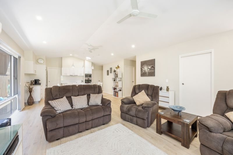 Bespoke Modern Home – Move-In Now - Ready for Effortless Living!