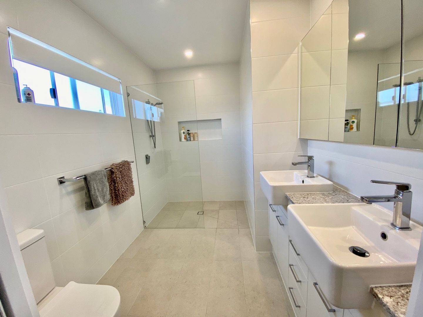 THE HOME YOU HAVE BEEN WAITING FOR - FLAME TREE RV Home 402