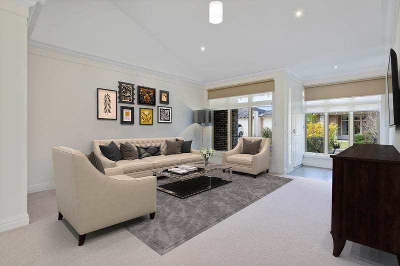 Bright, Refreshed Unit in Quiet Court Setting