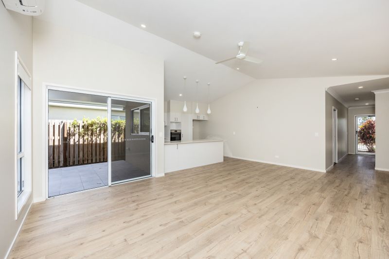 Immaculate Ex-Display Home - Pristine Opportunity!