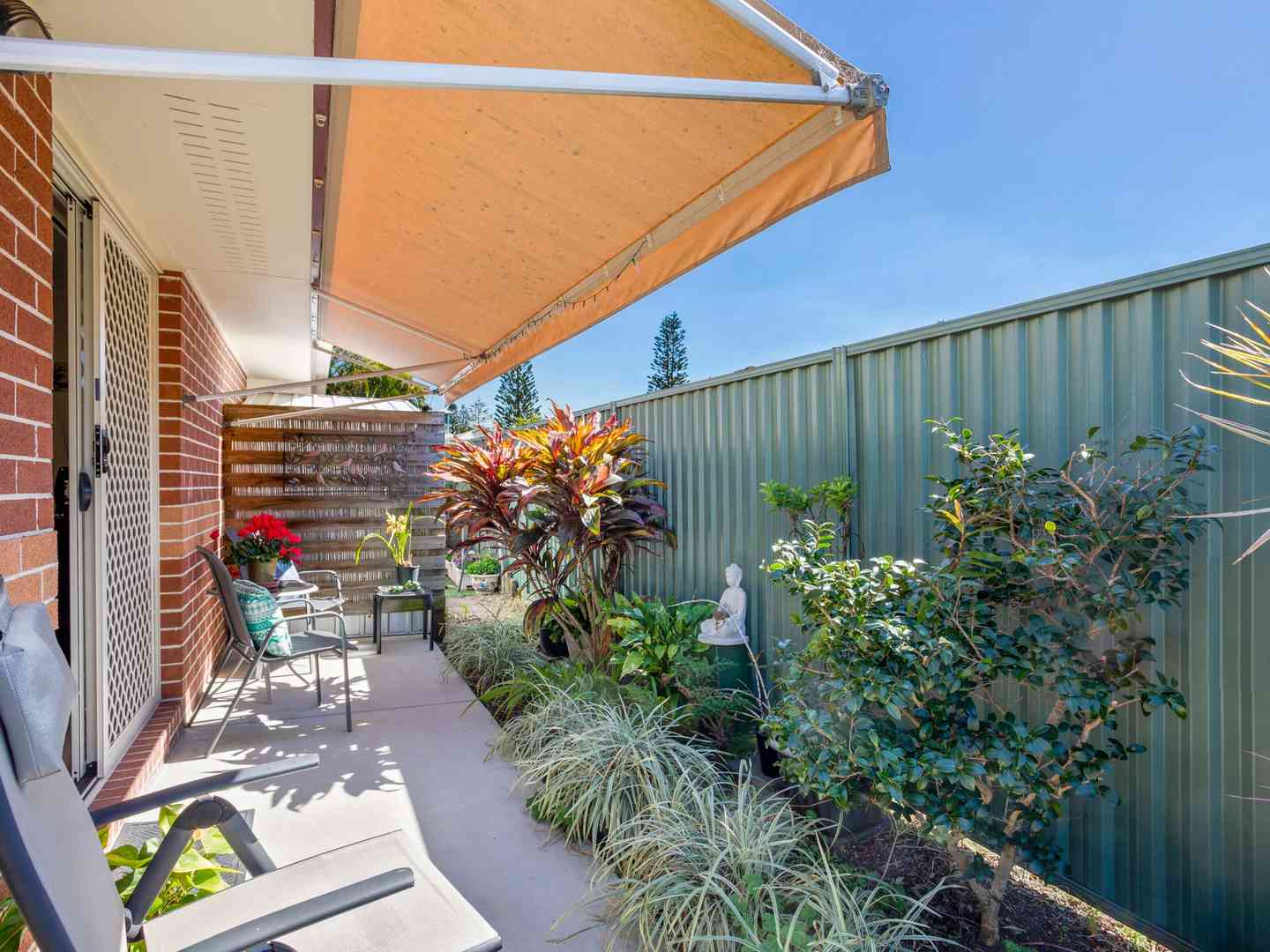 Affordable Independent Retirement Rental Living- OXFORD CREST DEAGON