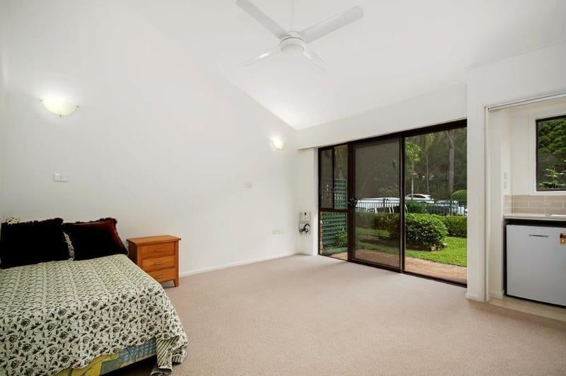 Modern Upgraded Studio Apartment