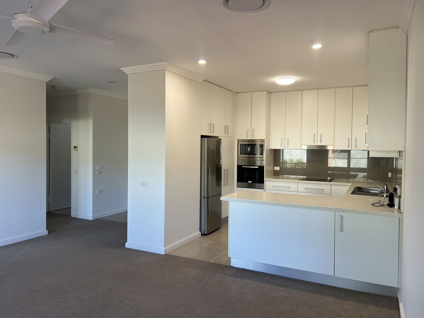 Apartment 70, 15 The Ridgeway, Lisarow