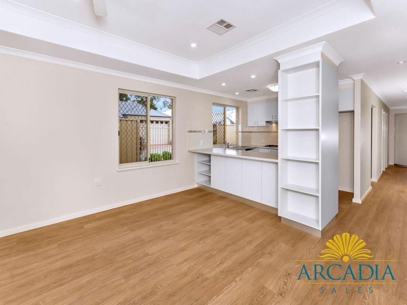 ARCADIA WATERS MANDURAH - Light & Bright, Carol 02 Design