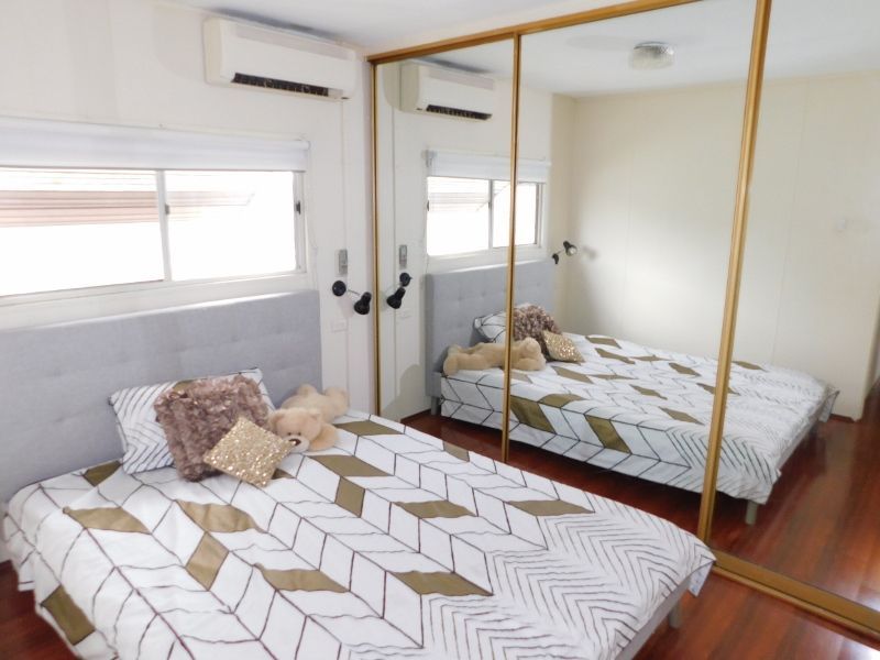 Site #320 (Pre Loved) Bayway Village