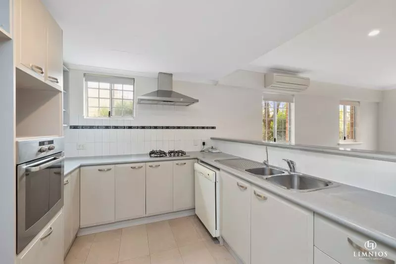 UNDER OFFER Surprisingly Spacious Courtyard Villa