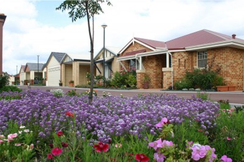 ARCADIA WATERS MADDINGTON - Massive Price Reduction